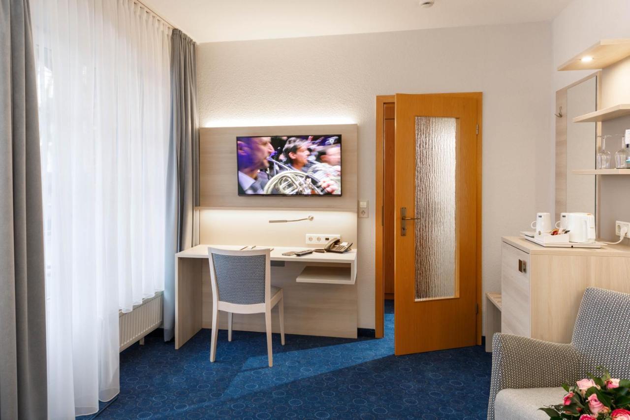 קושהאבן Hotel Seeschwalbe מראה חיצוני תמונה
