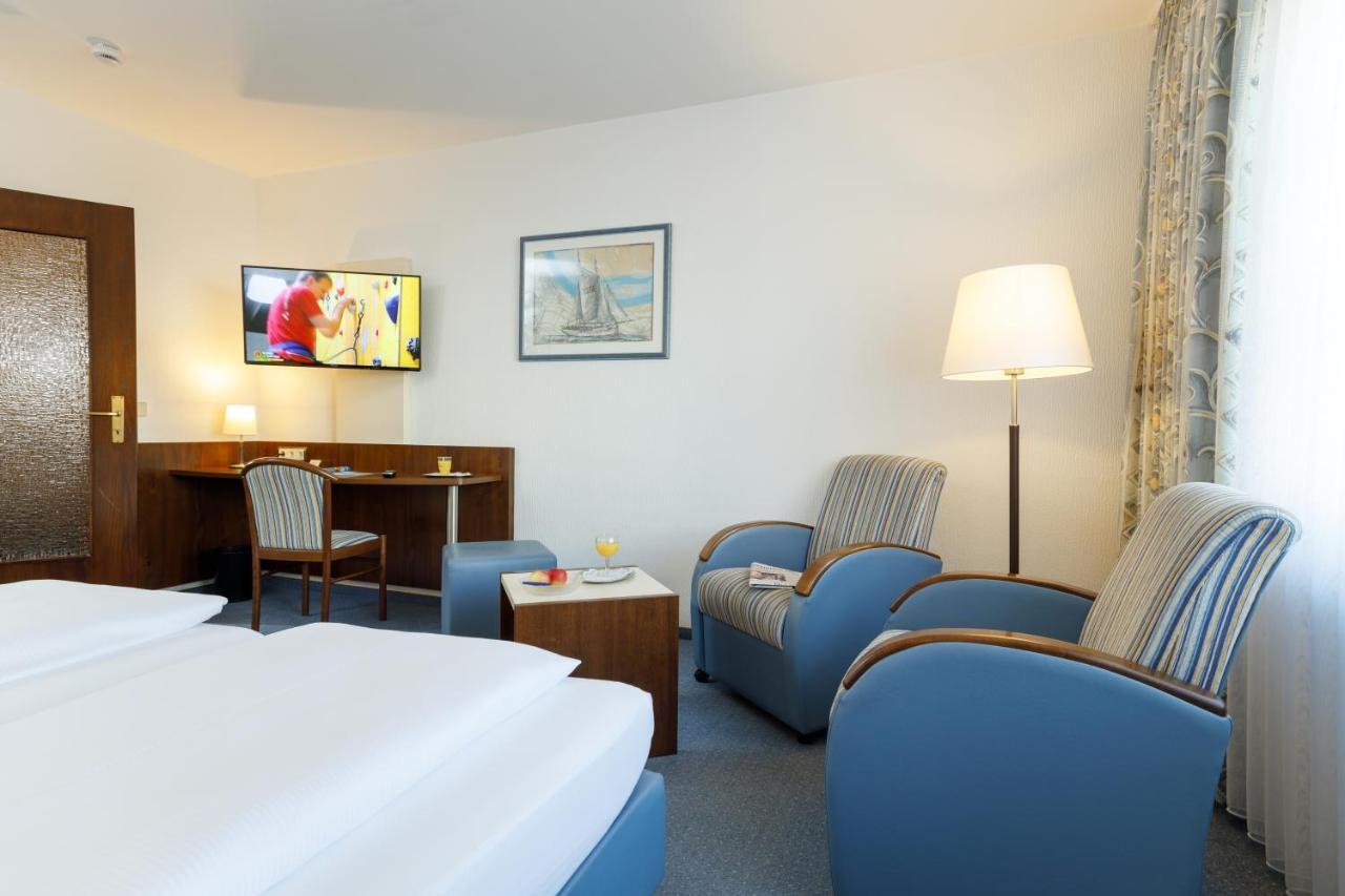 קושהאבן Hotel Seeschwalbe מראה חיצוני תמונה